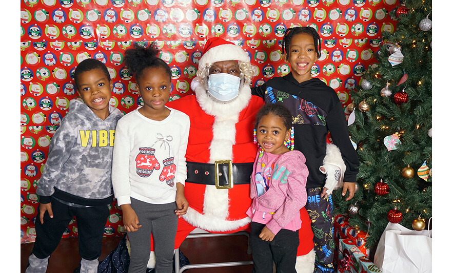 Breakfast with Santa 12-17-2022 Four kids with Santa for web