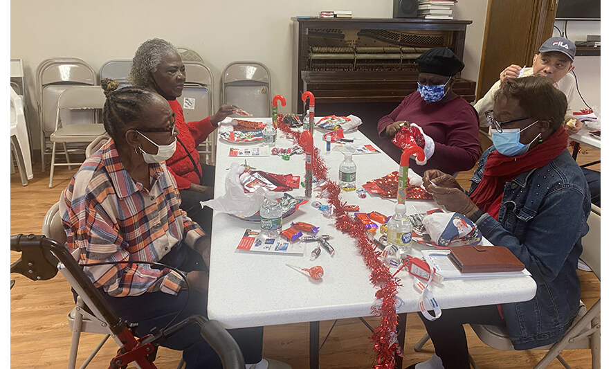 Hudson Senior Christmas Activity 12-13-2022 Four women for web